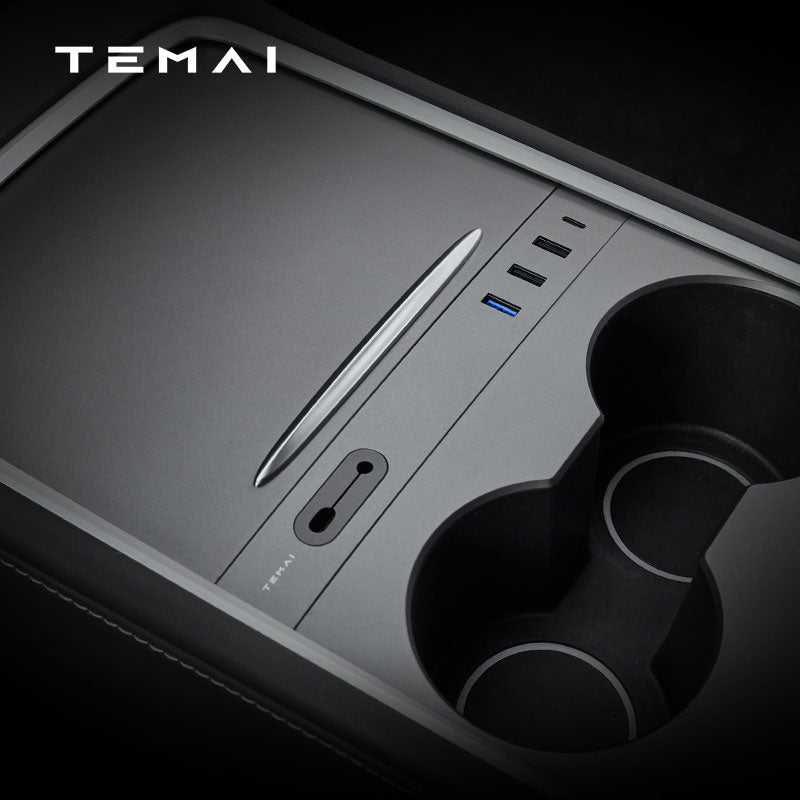 Temai USB Hub m/ 4 USB og kabelhåndtering - Model 3 2021-2023/Model Y 2021-2024