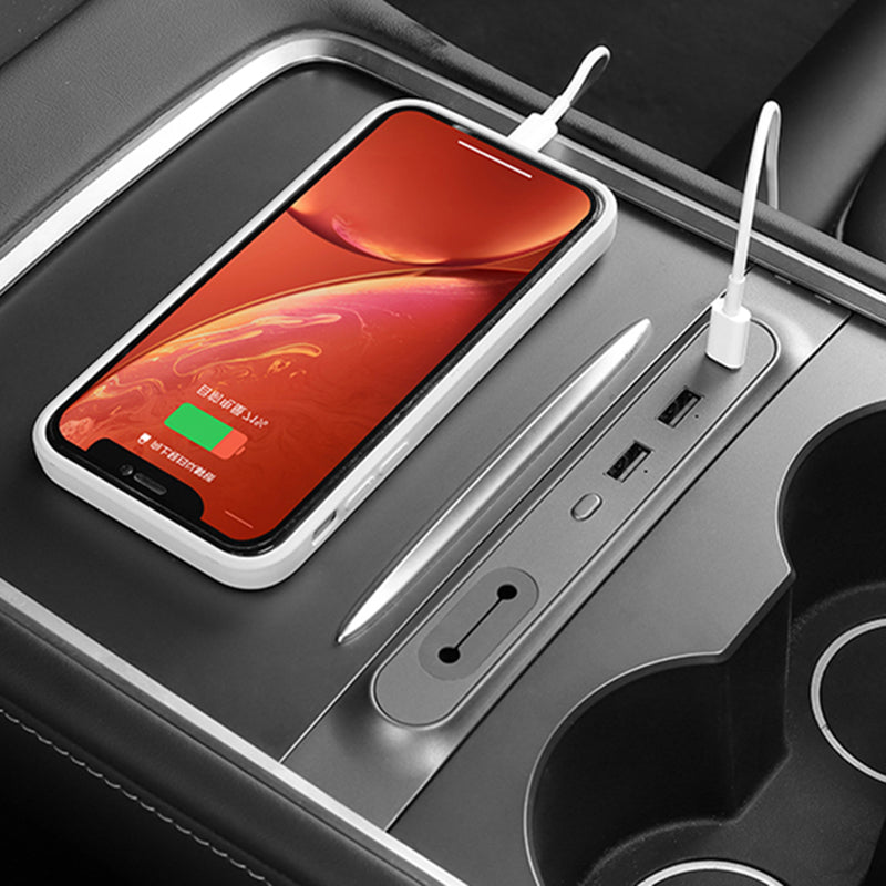 USB Hub m/ 3 USB og kabelhåndtering - Model 3 2021-2023/Model Y 2021-2024