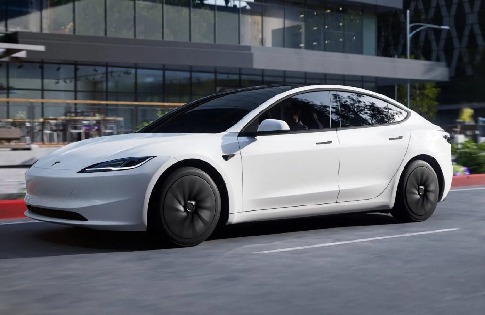 Nye Model 3 Standard lansert i Norge!